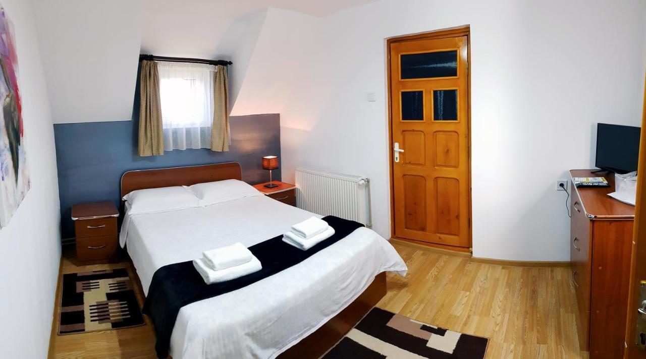 Dmc House Ξενοδοχείο Frumosu  Εξωτερικό φωτογραφία